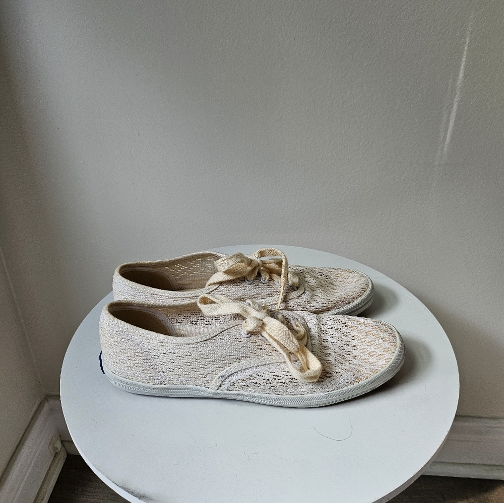 Keds